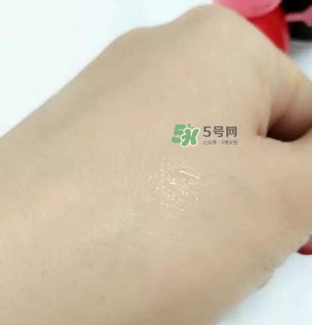 玫珂菲水粉霜怎么樣？玫珂菲全新雙用水粉霜好用嗎？