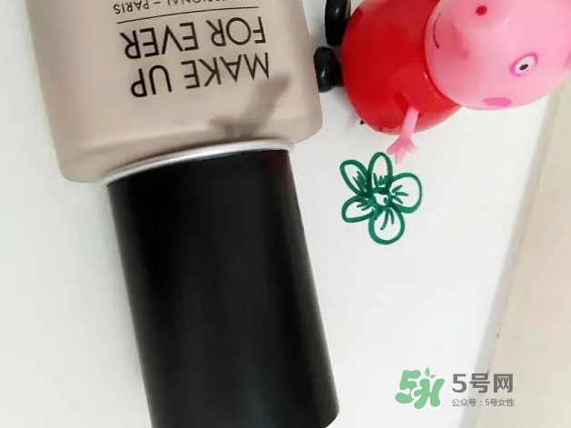 玫珂菲水粉霜怎么樣？玫珂菲全新雙用水粉霜好用嗎？