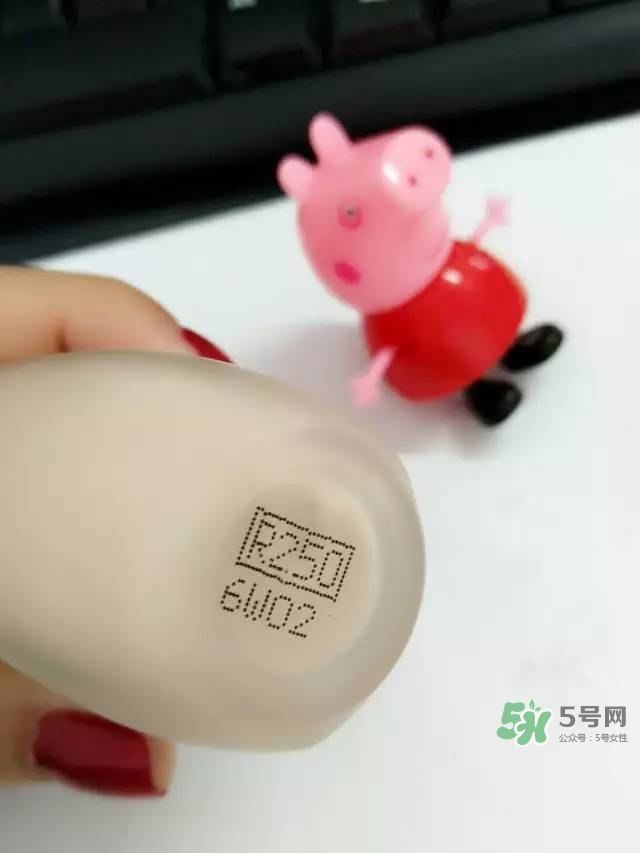 玫珂菲水粉霜怎么樣？玫珂菲全新雙用水粉霜好用嗎？