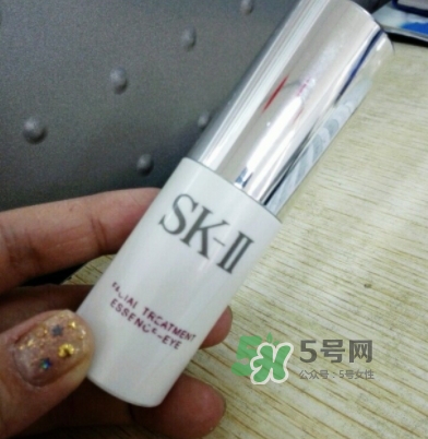 skii眼部神仙水怎么用？sk2眼部精華乳使用方法