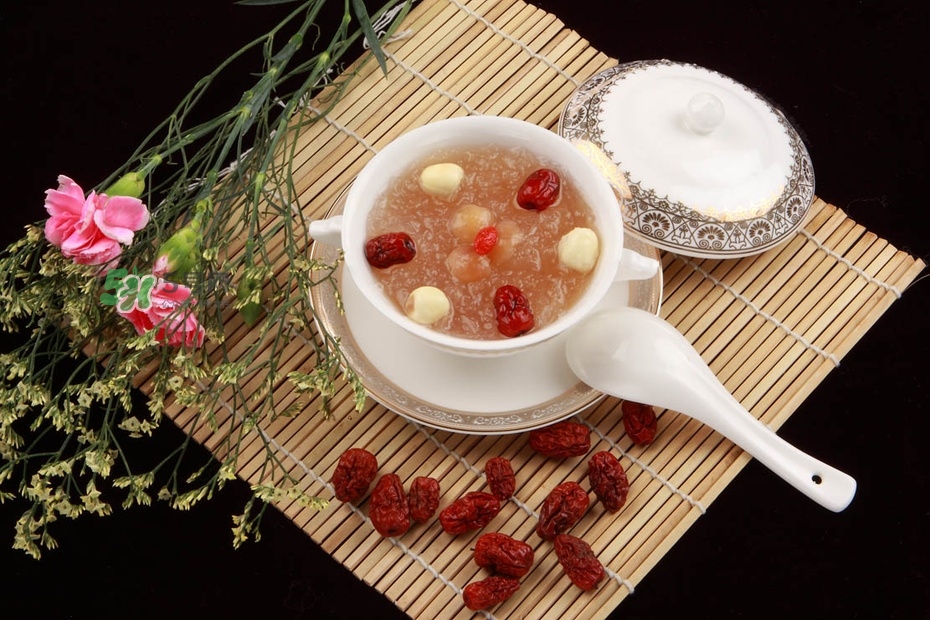 產(chǎn)后吃燕窩有什么好處？產(chǎn)后多久可以吃燕窩？