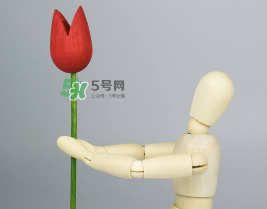 七夕可以提前送花嗎？七夕節(jié)提前幾天送花好？
