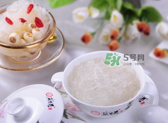 燕窩和銀耳可以一起燉嗎？燕窩和銀耳的口感區(qū)別