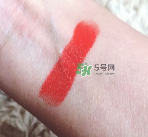 mac魅可立體凝彩唇膏怎么用？魅可立體凝彩唇膏真假辨別