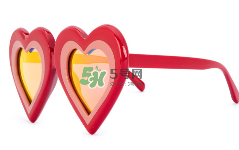 yazbukey墨鏡多少錢？yazbukey太陽鏡什么價(jià)位？