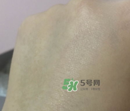 蘭蔻小粉盒氣墊多少錢？蘭蔻小粉盒氣墊專柜價格