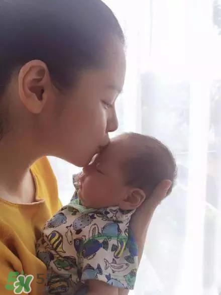 生孩子會遇到尷尬的事情有哪些？生孩子會變老嗎？