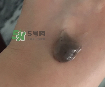 韓后茶蕊去角質(zhì)素怎么用？韓后茶蕊亮滑去角質(zhì)素用法