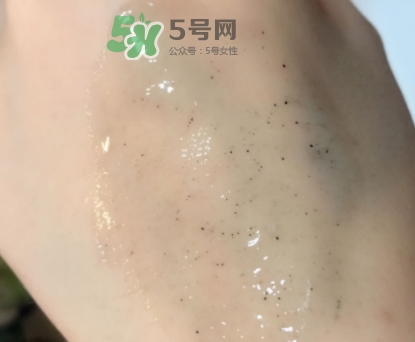韓后茶蕊亮滑去角質(zhì)素怎么樣？韓后茶蕊亮滑去角質(zhì)素功效