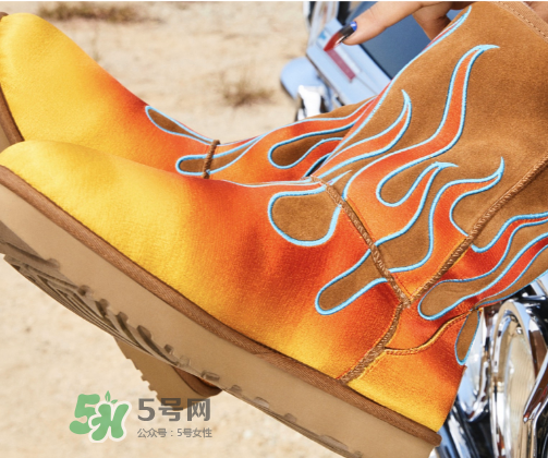 ugg與jeremy scott聯(lián)名上腳效果怎么樣_實(shí)物好看嗎？