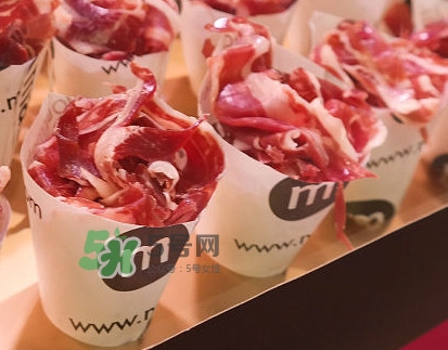 一次性紙杯能做蛋糕嗎？一次性紙杯可以放微波爐嗎？