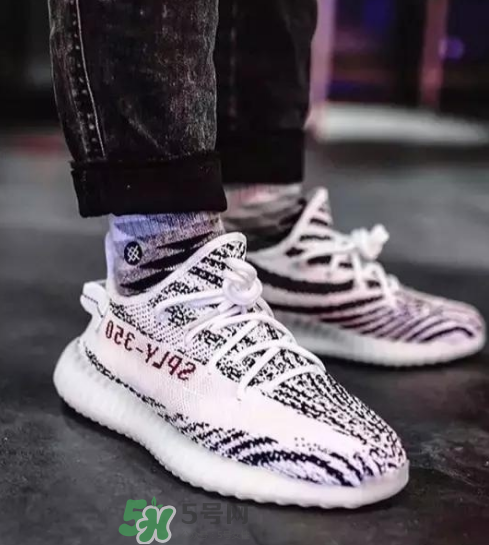yeezy boost 350 v2白斑馬香港補(bǔ)貨時(shí)間是什么時(shí)候？