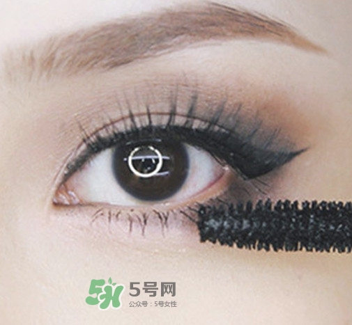 煙熏妝怎么畫？煙熏妝的畫法步驟圖解