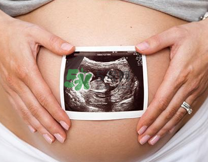 孕婦可以拔腋毛嗎？孕婦可以用脫毛膏脫腋毛嗎？