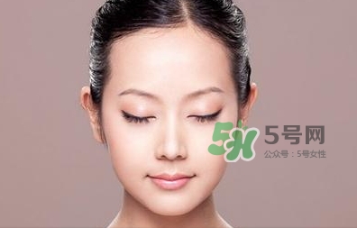 油性皮膚可以用橄欖油嗎？橄欖油擦臉有什么好處？