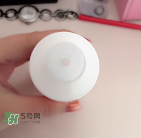 薇姿水光煥白精華水怎么樣？薇姿水光煥白精華水好用嗎？