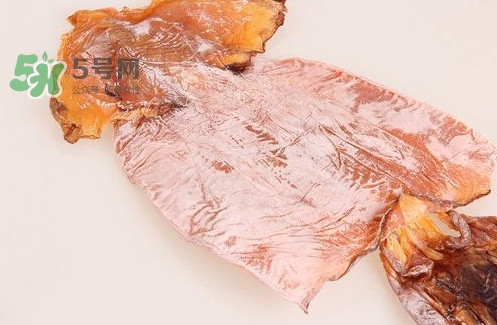 魷魚干能帶上飛機(jī)嗎？魷魚干可以放冰箱嗎
