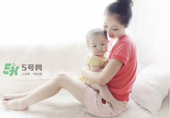 分娩后體重減多少正常？生完孩子后體重會下降多少？
