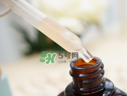 小棕瓶和紅腰子哪個(gè)好？小棕瓶和紅腰子對(duì)比