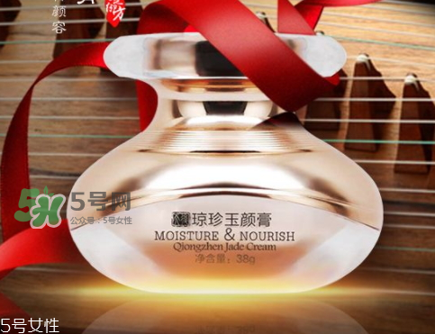 夢詩麗天璽瓊珍玉顏膏怎么樣？夢詩麗天璽膏有激素嗎？