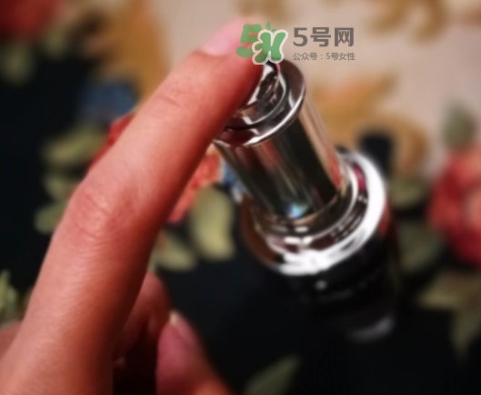 小黑瓶和紅腰子哪個(gè)好？小黑瓶和紅腰子哪個(gè)先用