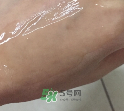 神仙水和雪花秀哪個好？神仙水和雪花秀潤燥精華順序