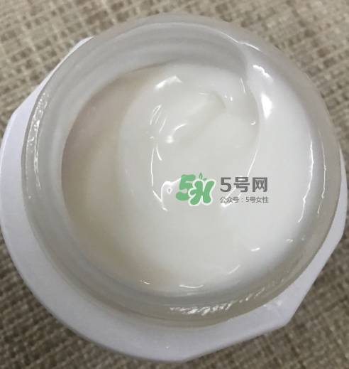薇姿水光煥白乳霜怎么樣？薇姿水光煥白乳霜好用嗎？