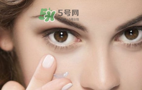 配個(gè)隱形眼鏡多少錢(qián)？隱形眼鏡日拋多少錢(qián)