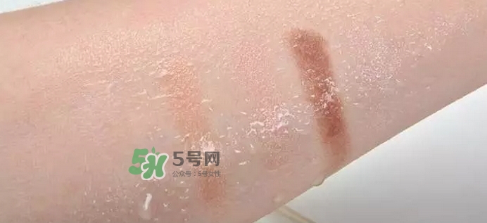 canmake五色眼影怎么樣？canmake五色眼影桃花妝怎么畫？