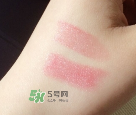 嬌蘭親親唇膏白管和黑管哪個好？嬌蘭白管和黑管區(qū)別