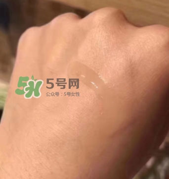 小燈泡和科顏氏淡斑精華哪個好？sk2小燈泡和淡斑精華對比