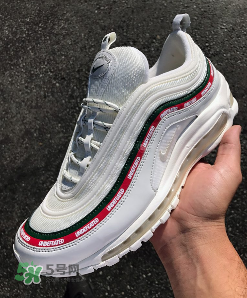 undefeated與nike air max 97聯(lián)名白色款什么時(shí)候發(fā)售_實(shí)物怎么樣？
