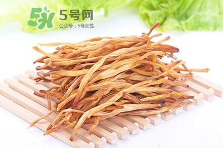新鮮黃花菜怎么吃？新鮮黃花菜怎么做好吃