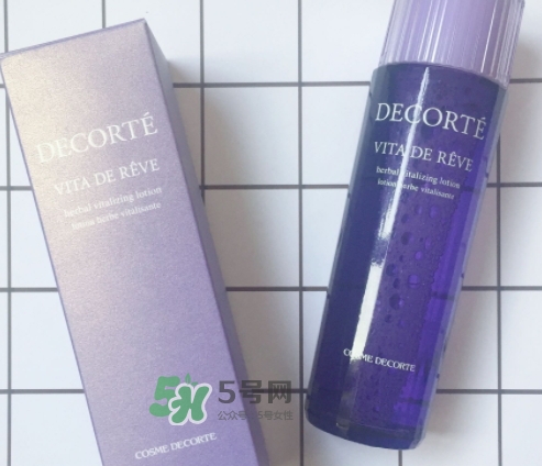 黛珂紫蘇水和sk2神仙水哪個(gè)好？紫蘇水可以和神仙水一起用嗎