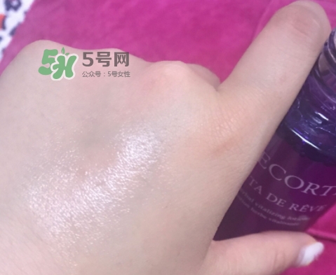 黛珂紫蘇水和cpb水磨精華哪個好？紫蘇水和cpb水磨搭配