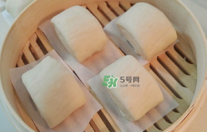 饅頭發(fā)酵多長時(shí)間最好？饅頭出鍋時(shí)為什么會(huì)癟？