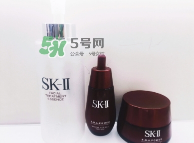 sk2大紅瓶和小紅瓶哪個好？sk2大紅瓶和小紅瓶區(qū)別