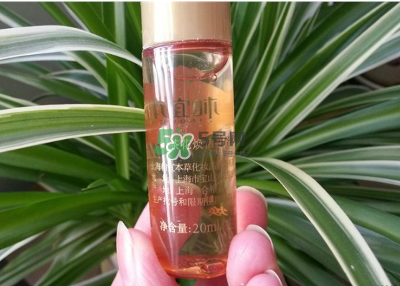 相宜本草山茶花系列怎么樣？相宜本草山茶花系列適合什么年齡？