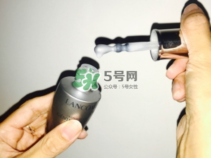 蘭蔻小灰瓶怎么用？蘭蔻小灰瓶眼部精華使用方法