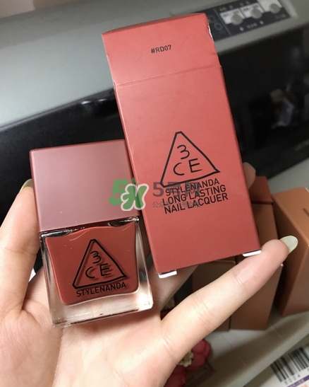 小編推薦秋冬必敗土色指彩！摩登先生、3CE都榜上有名
