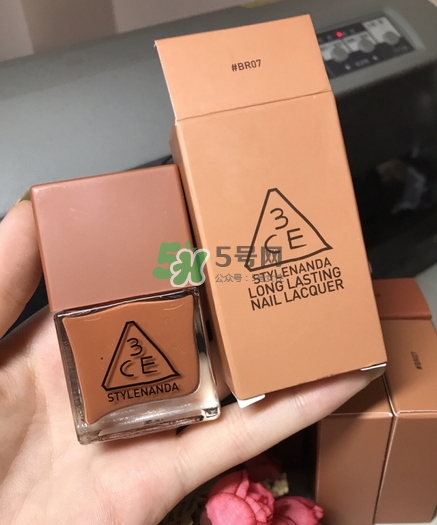 小編推薦秋冬必敗土色指彩！摩登先生、3CE都榜上有名