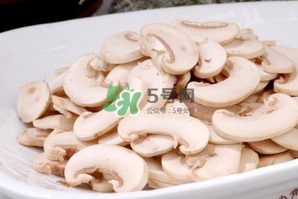 新鮮白蘑菇怎么做好吃？白蘑菇有什么好處