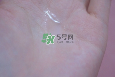 蘭蔻粉水和神仙水哪個好？粉水和神仙水可以一起用嗎？