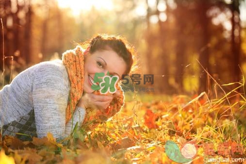 女人秋冬怎么進(jìn)補(bǔ)？女人秋季如何養(yǎng)生？