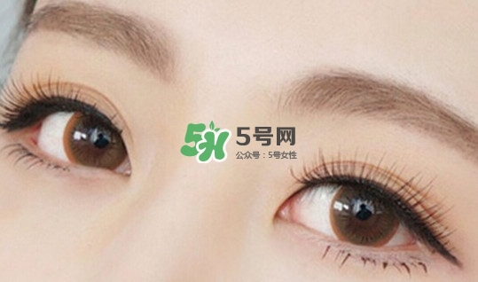 波浪眉是怎么畫的？為什么流行波浪眉？