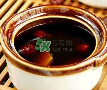 男人能喝紅糖水嗎？男人喝紅糖水有什么好處？