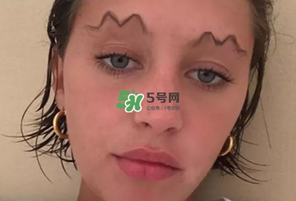 波浪眉是怎么畫的？為什么流行波浪眉？