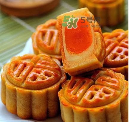 月餅轉(zhuǎn)化糖漿可以用蜂蜜代替嗎？月餅轉(zhuǎn)化糖漿可以用什么代替？