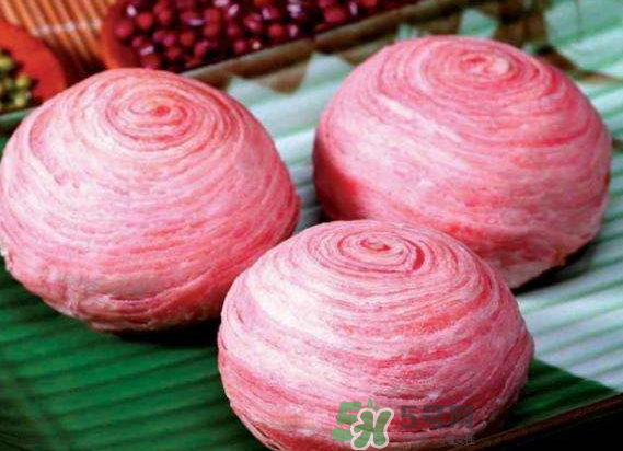 酥皮月餅烤多長(zhǎng)時(shí)間？酥皮月餅水油面比例