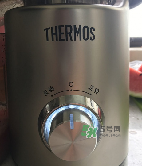 魔膳師榨汁機怎么樣？魔膳師便攜式榨汁機好用嗎？